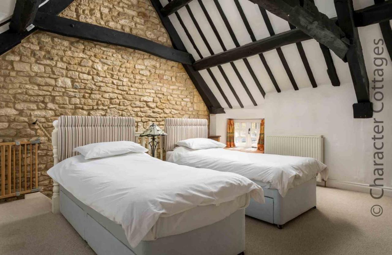 Court Hayes Villa Cheltenham Luaran gambar
